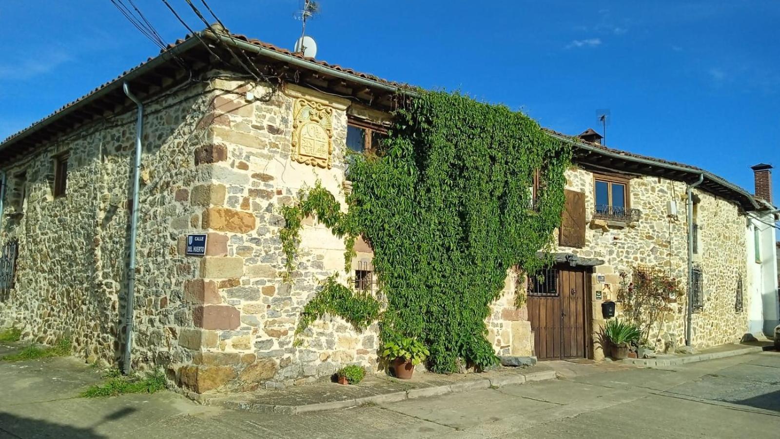 Casa Simon Guest House Cervera De Pisuerga Exterior foto